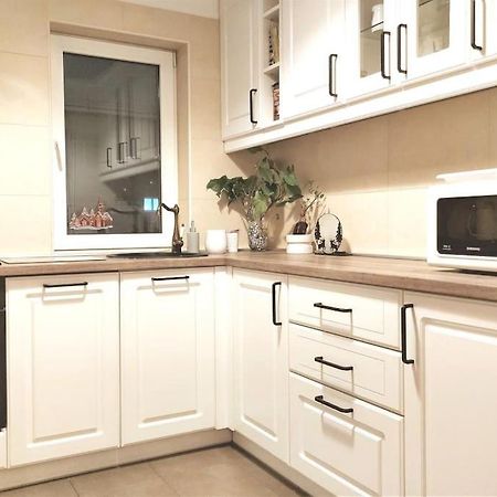 Cosy Boutique 61 Sqm Apartment - Private Parking - Ten Blocks Residence Bucureşti Eksteriør bilde
