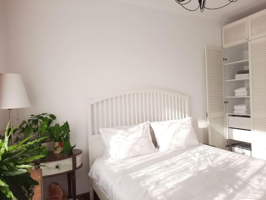 Cosy Boutique 61 Sqm Apartment - Private Parking - Ten Blocks Residence Bucureşti Eksteriør bilde